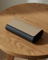 two-tone-glasses-case empty